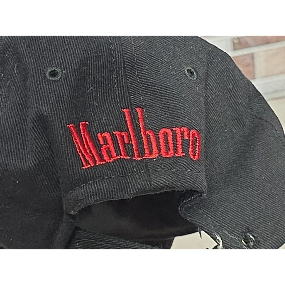 Vintage 90s Black Red Strapback Hat Cowboy Cigarette Brand Men's Ball Cap - Picture 12 of 16
